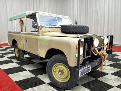 1980 Land Rover Series 3 IN AUCTION AT LLOYDS SUV for sale in Carrara